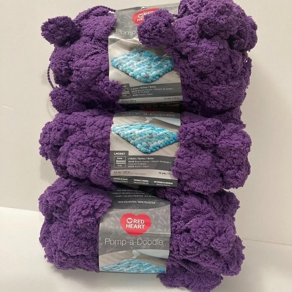 Red Heart Pomp A Doodle Jumbo Yarn Grape Pom Pom Purple 3 Skeins Craft - Picture 1 of 13